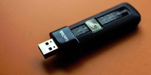 The Wireless Flash Drive