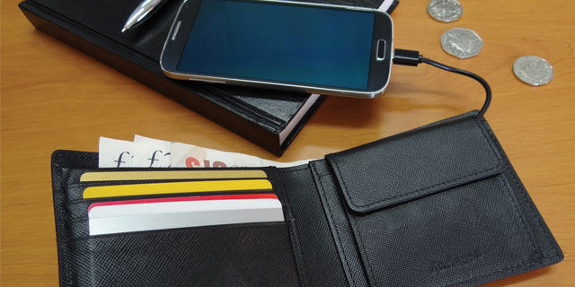 The Mighty Power Wallet: Charge Your Smartphone Wherever You Are