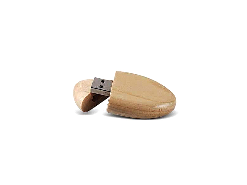 Oval bamboo USB stick
